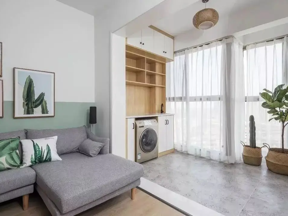 陽臺(tái)怎么裝？要不要選瓷磚？