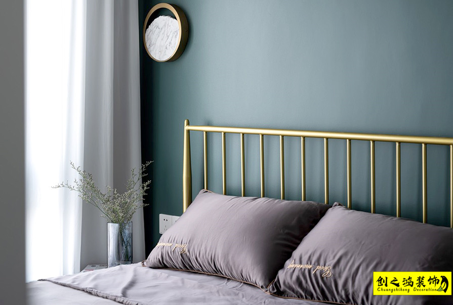 創(chuàng)之鴻現(xiàn)代簡約風(fēng)格臥室 (5)