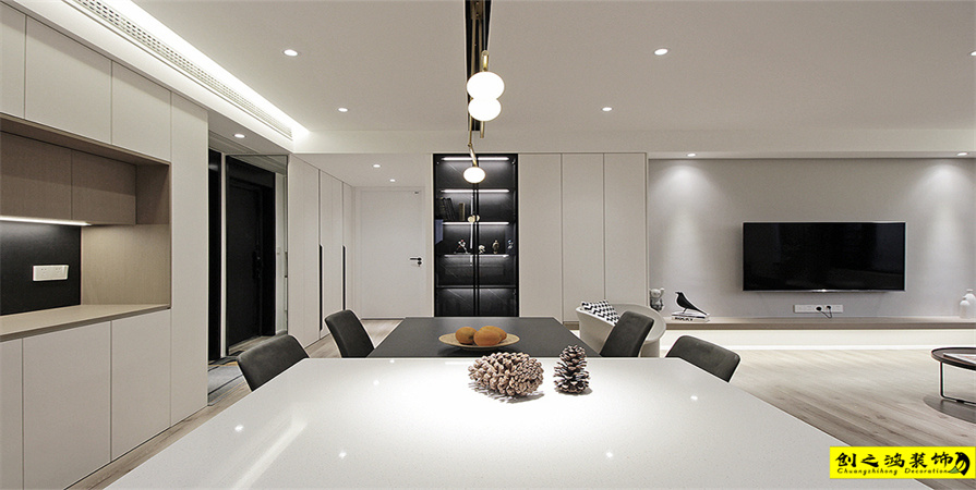 保利玫瑰灣121㎡現(xiàn)代簡(jiǎn)約風(fēng)格裝修案例