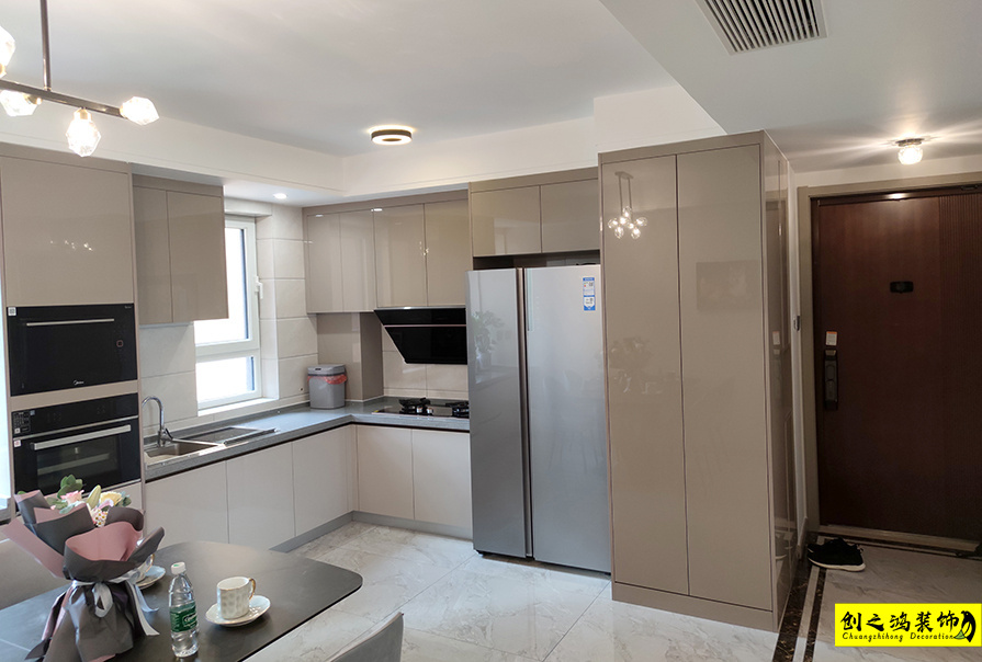 格調(diào)松間133㎡現(xiàn)代簡(jiǎn)約風(fēng)格裝修案例