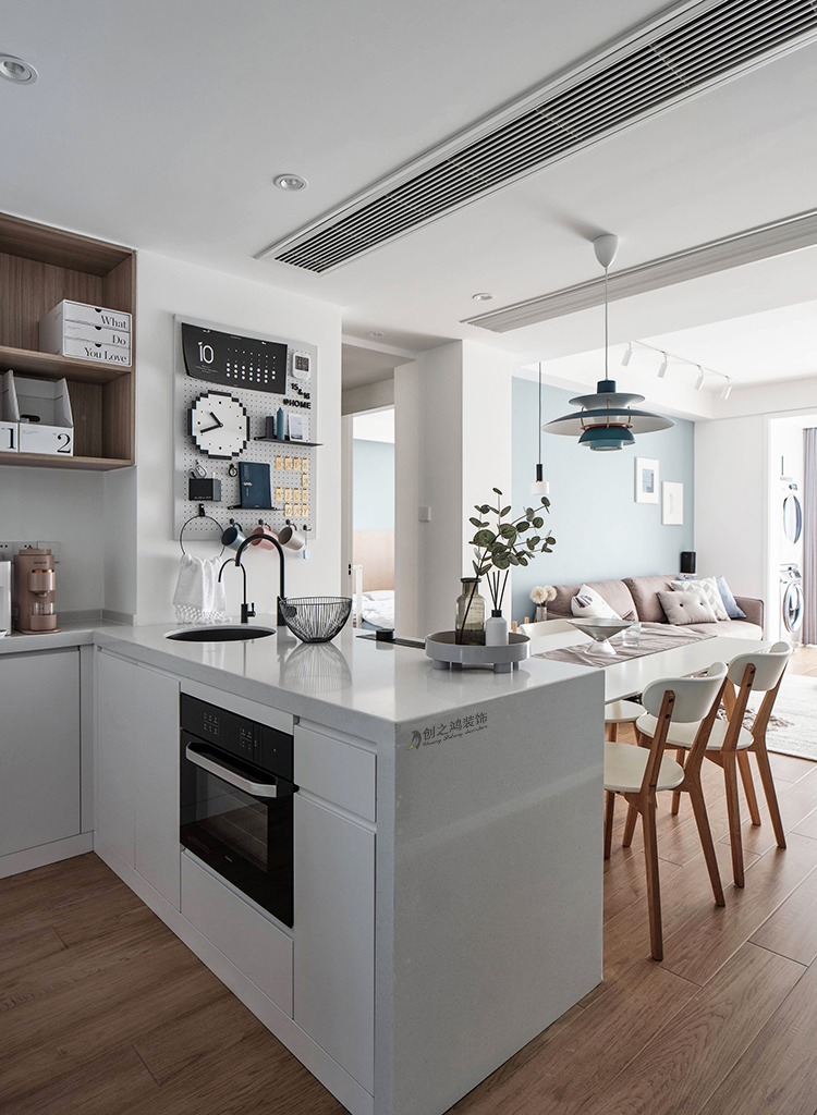 創(chuàng)之鴻裝飾吧臺裝修實(shí)景圖