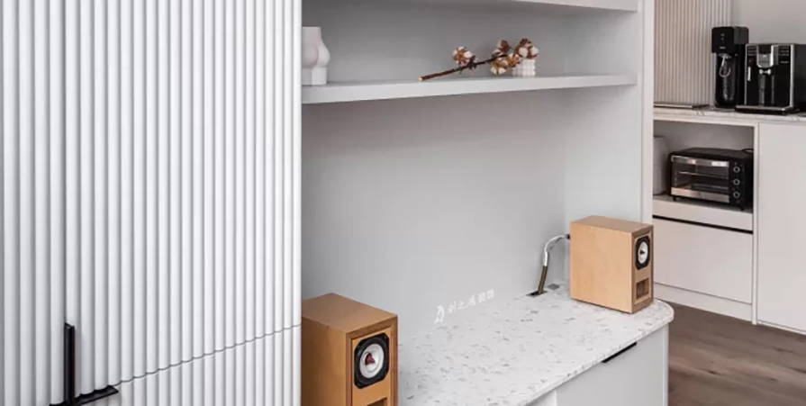 東北角藝術公寓102㎡現(xiàn)代簡約風格三居室裝修案例