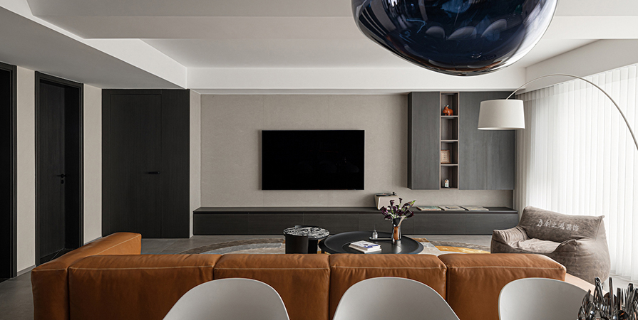 花語瀾廷139㎡現(xiàn)代極簡風格三居室裝修案例