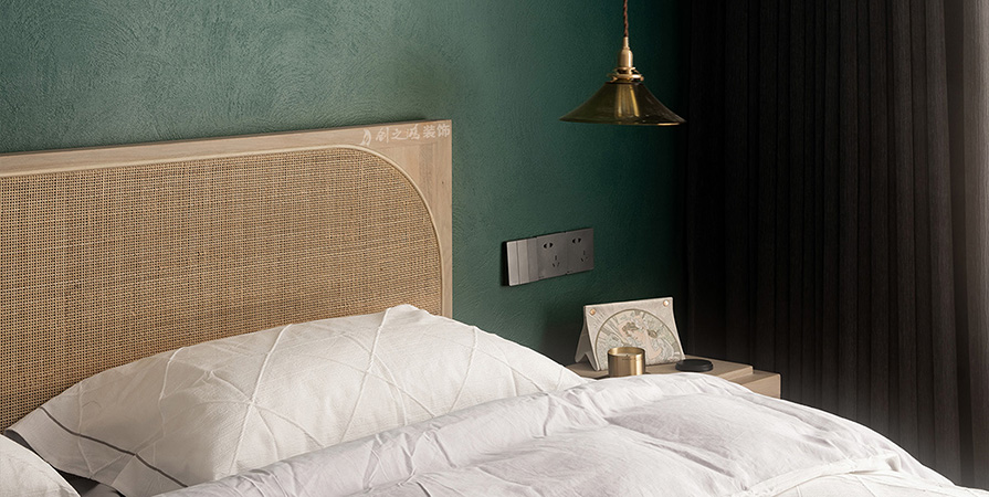 中國(guó)鐵建·花語(yǔ)瀾廷139㎡混搭風(fēng)格三居室裝修案例