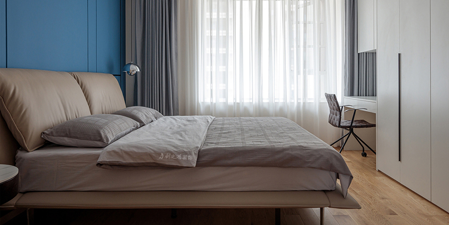 西派國印130㎡現(xiàn)代風格三居室裝修案例