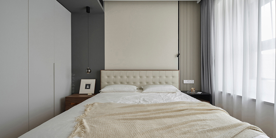 鵬飛南開學(xué)苑111㎡現(xiàn)代風(fēng)格三居室裝修案例