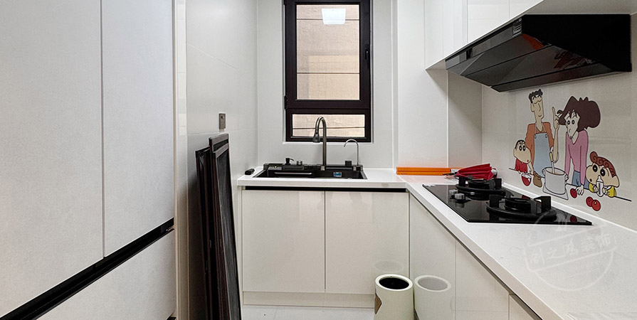 芙蓉公館102㎡現(xiàn)代風(fēng)格三居室實景案例